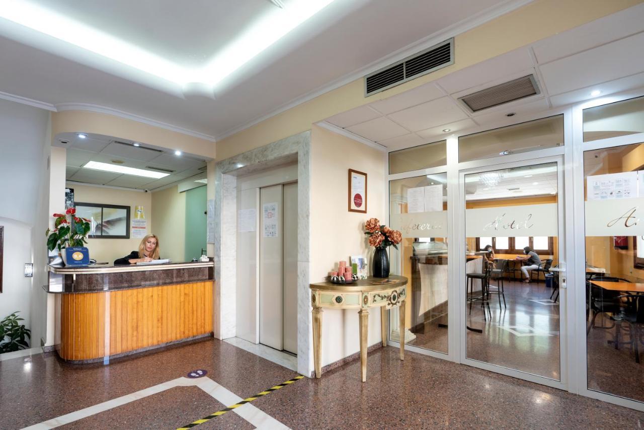 Hotel Anna Cocentaina Ngoại thất bức ảnh