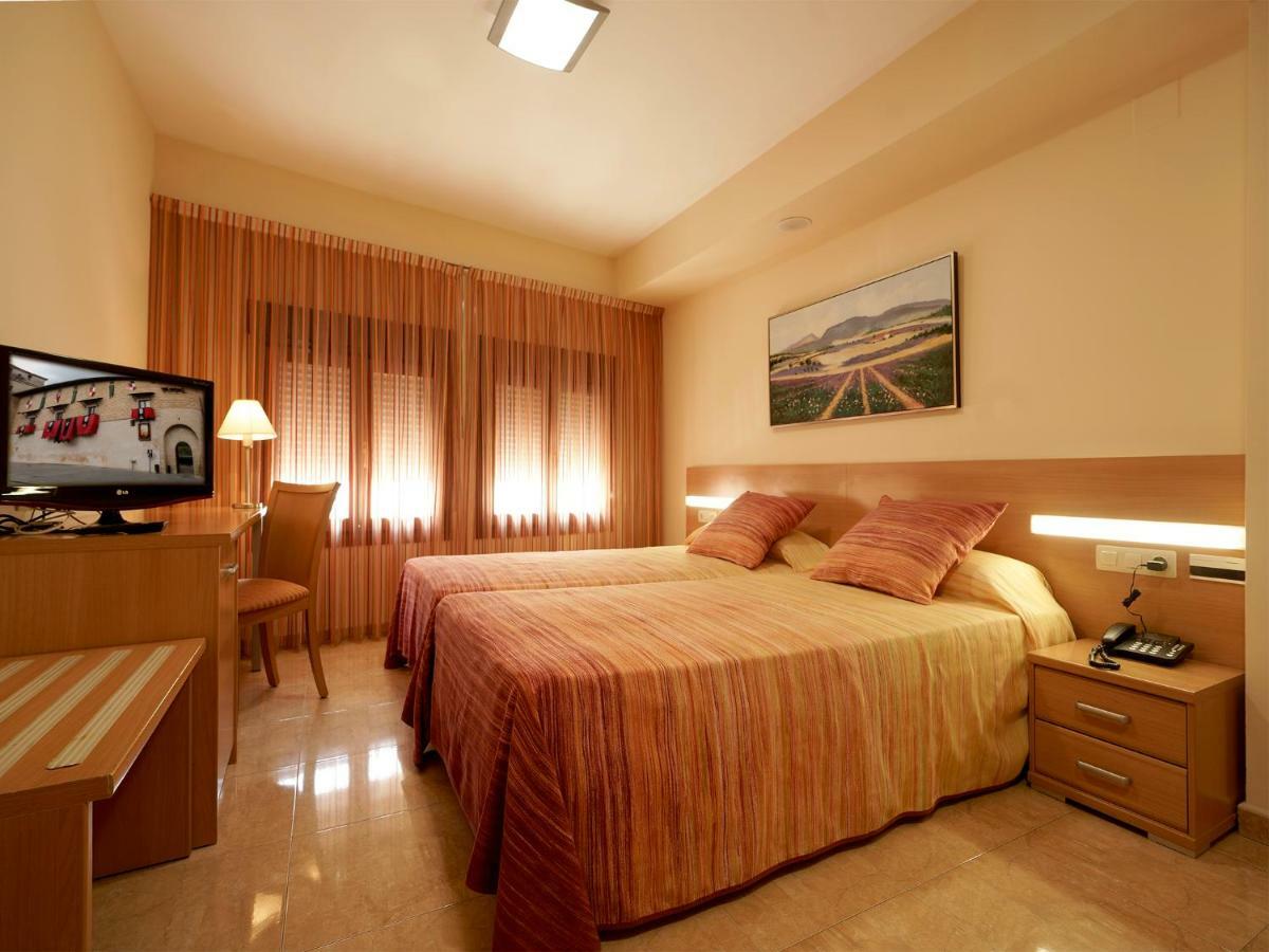 Hotel Anna Cocentaina Ngoại thất bức ảnh